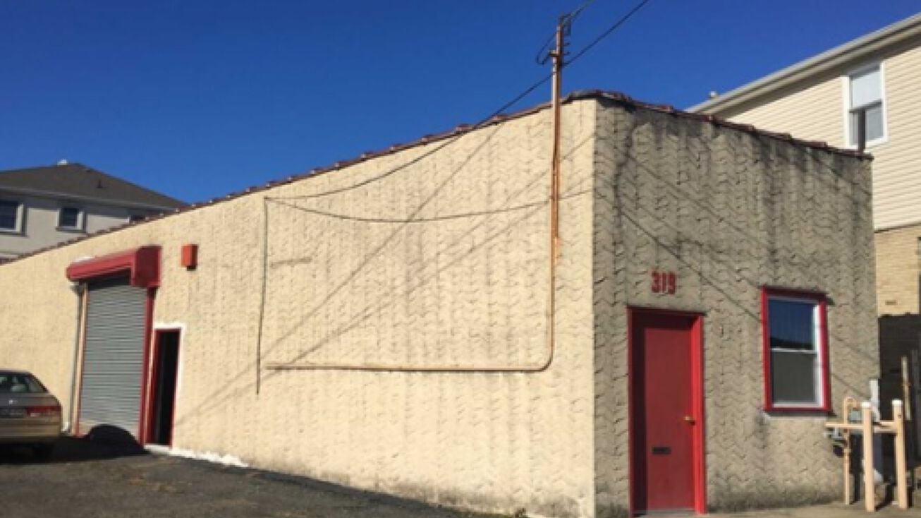 319 Schuyler Ave, Kearny, NJ 07032