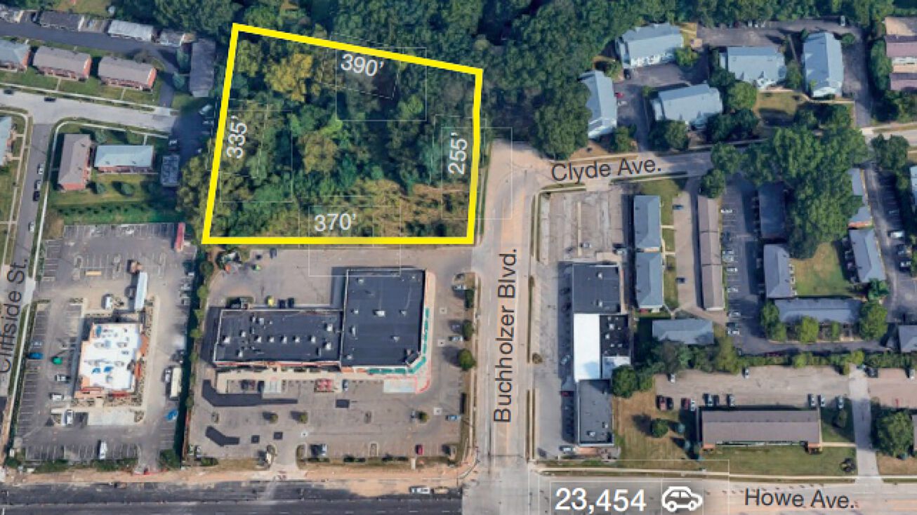 Clyde Ave, Cuyahoga Falls, OH 44221