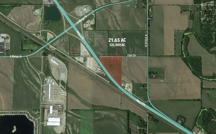 Pictures of Land property located at N 252nd St, Valley, NE 68064 for comps - image #1