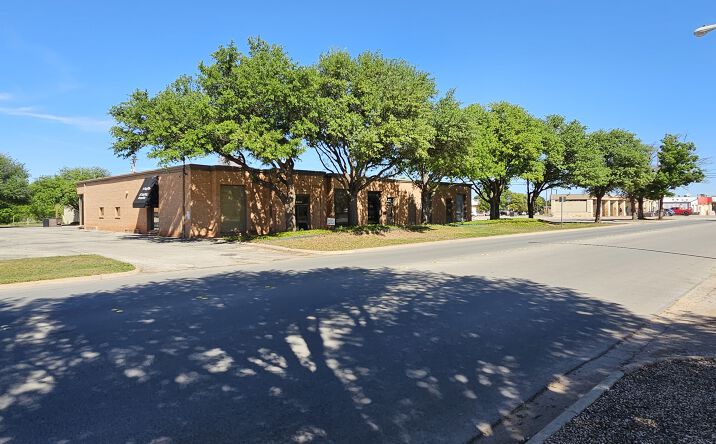 Pictures of Office property located at 224 S Leggett Dr, Abilene, TX 79605 for sales - image #1