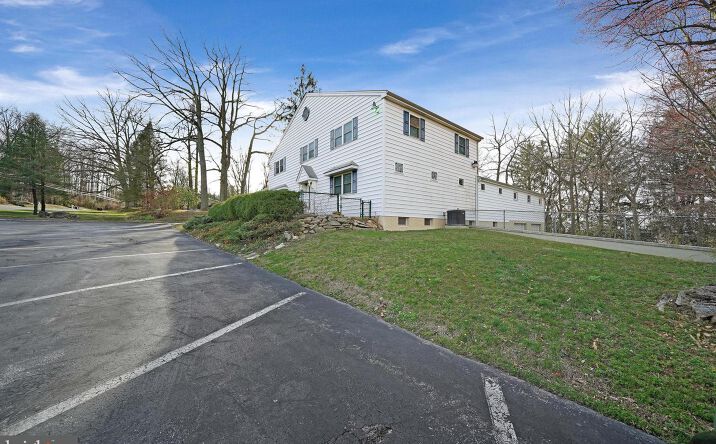 Downingtown Pa Commercial Real Estate For Sale Crexi Com