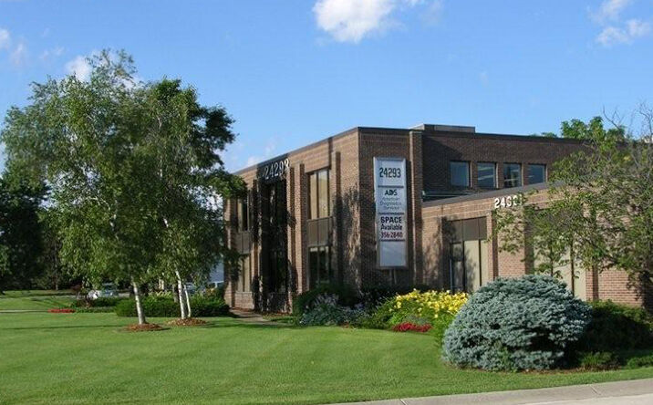 Pictures of Office property located at 24293 Telegraph Road, Southfield, MI 48034 for sales - image #1