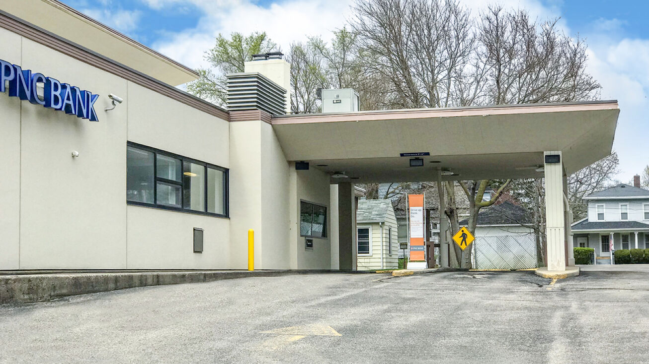 202 Pine Street, Chesaning, MI 48616