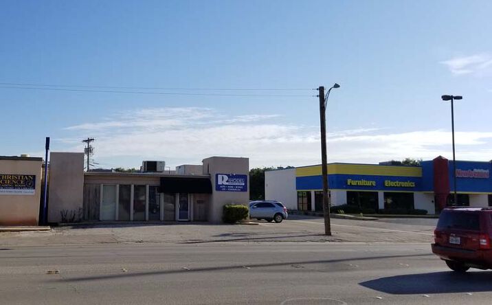 Pictures of Office property located at 3814 N 1st St, Abilene, TX 79603 for sales - image #1