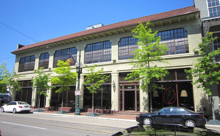 Pictures of Office property located at 829 St Charles Ave, New Orleans, LA 70130 for sales - image #1