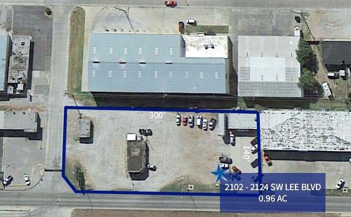 Pictures of Retail property located at 2102-2124 SW Lee Blvd, Lawton, OK 73501 for sales - image #1