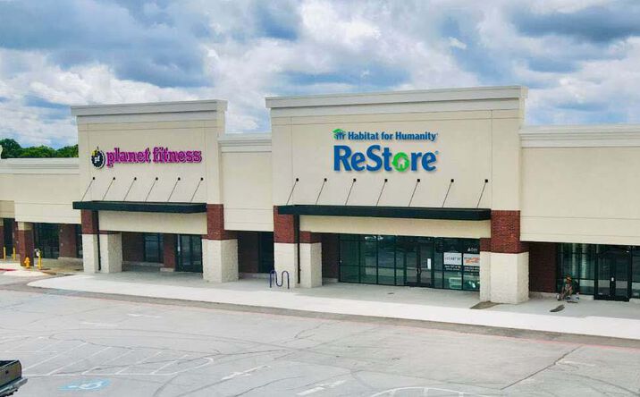 Pictures of Retail property located at 1810-1848 Woodruff Rd, Greenville, SC 29607 for comps - image #1