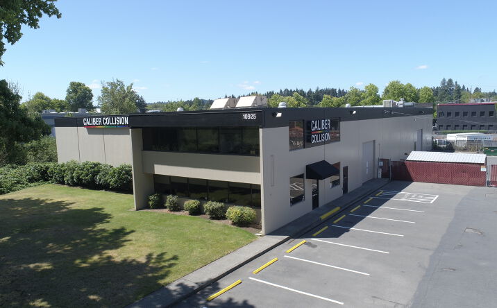 Pictures of Retail property located at 10925 SW Greenburg Rd, Tigard, OR 97223 for comps - image #1