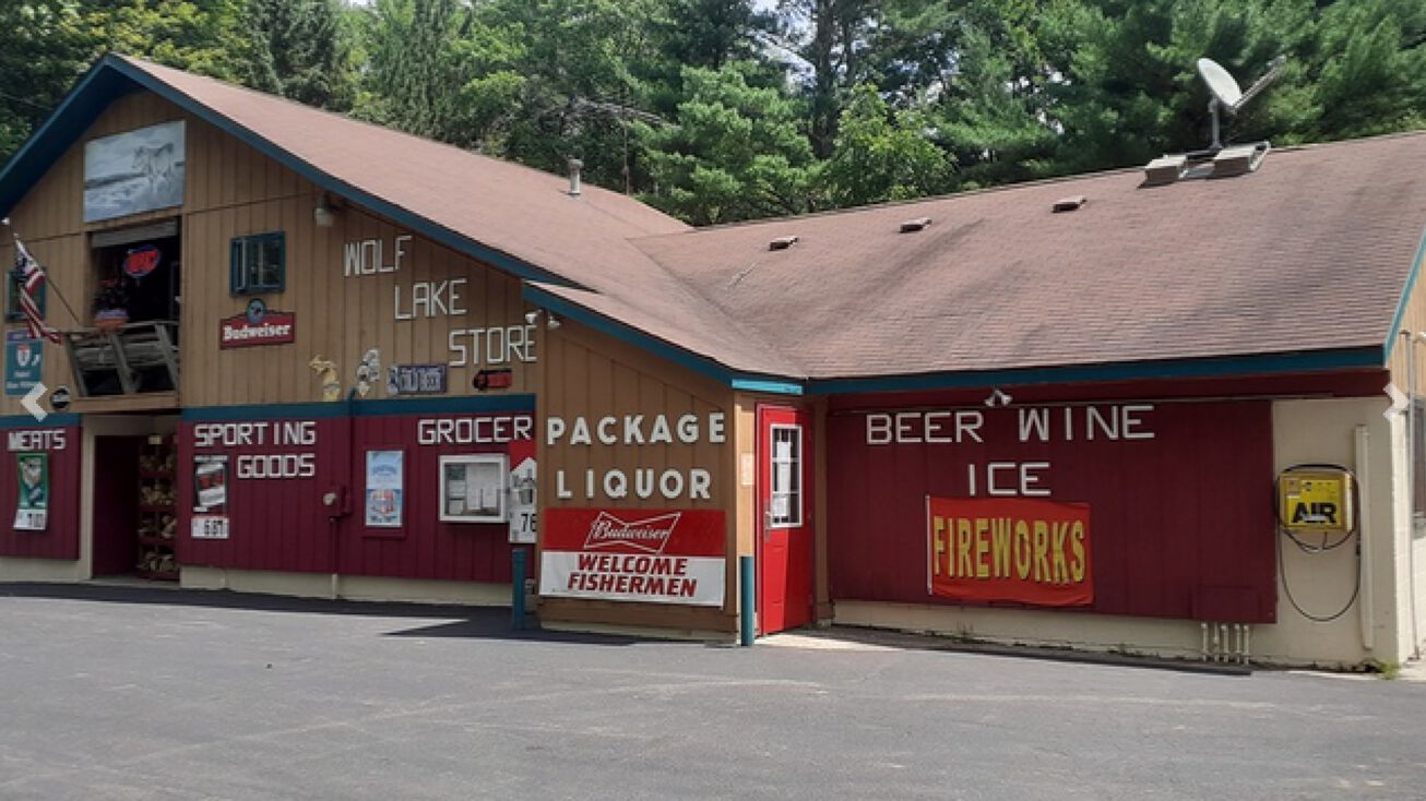 1254 M37, Baldwin, MI 49304 Retail Property for Sale Wolf Lake