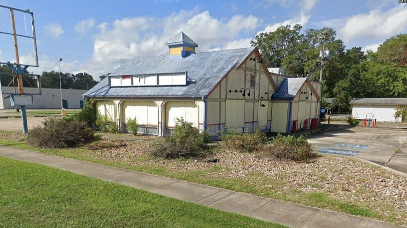 1400 S Main St, Pine Bluff, AR 71601