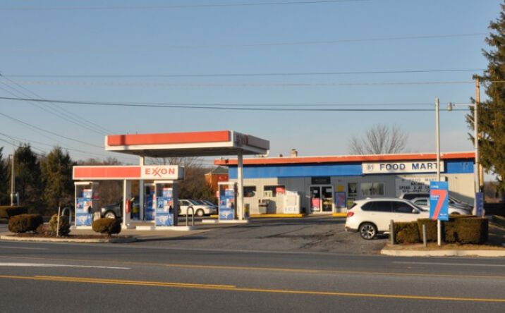 Pictures of Retail property located at 7956 Linglestown Rd, Harrisburg, PA 17112 for comps - image #1