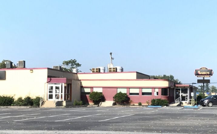 Pictures of Retail property located at 2000 W Main St, Mount Joy, PA 17552 for comps - image #1
