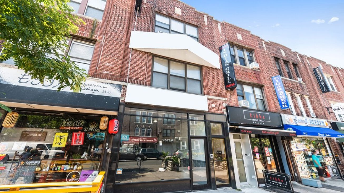 3416 30th Ave, Astoria, NY 11103