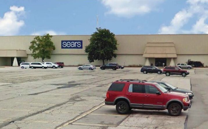 Pictures of Retail, Industrial property located at 5000 Great Northern Mall, North Olmsted, OH 44070 for comps - image #1