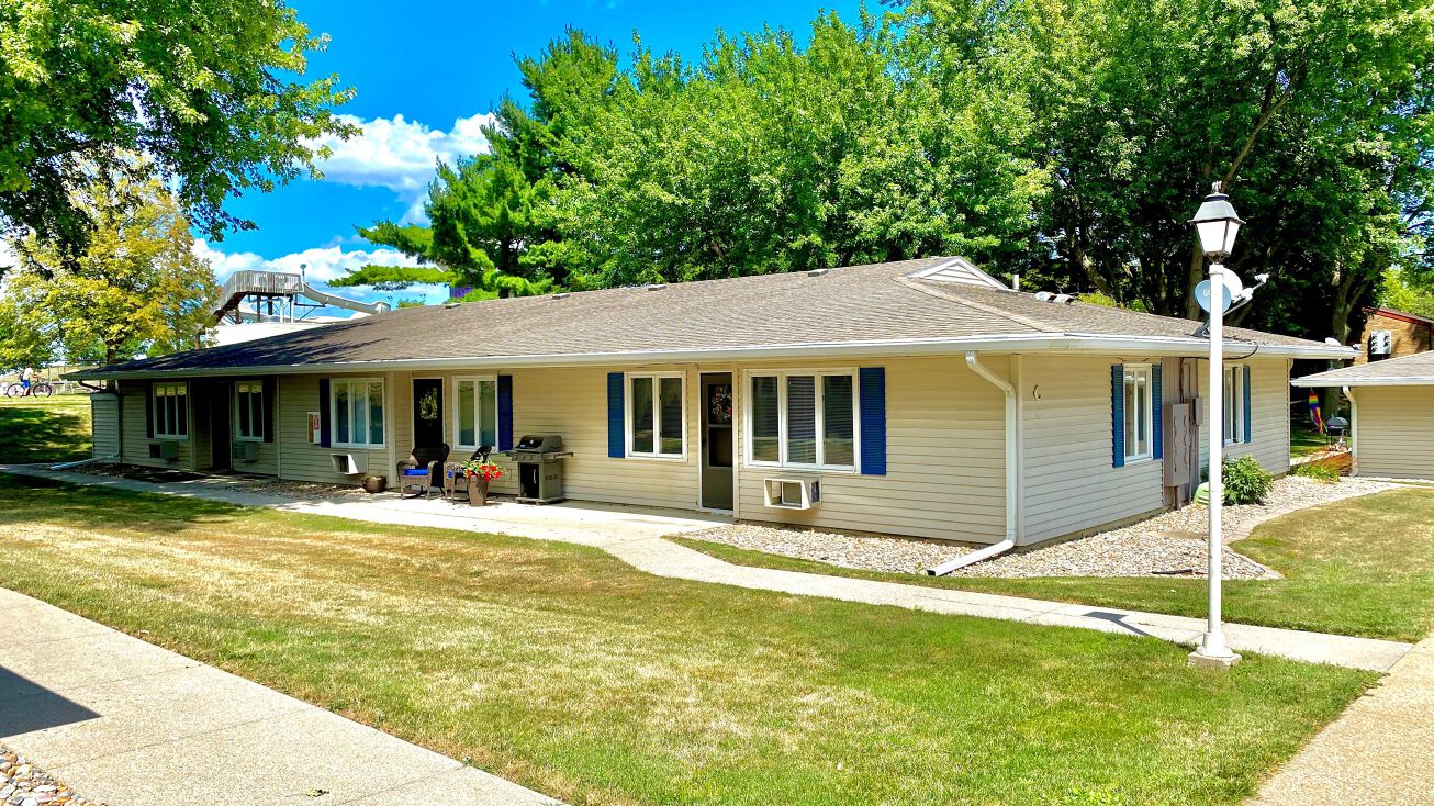 1610 6th Ave N, Denison, IA 51442