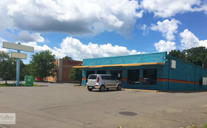 2920 M L K Jr Blvd Fayetteville Ar 72704 Retail Property For Sale 2920 W Martin Luther King Jr Blvd