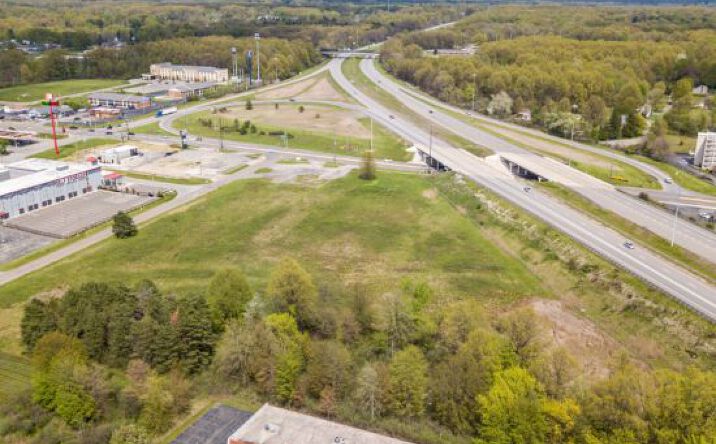 Pictures of Land property located at 4080 Belmont Ave / Motor Inn Dr, Girard, OH 44420 for sales - image #1