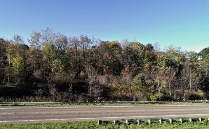 Pictures of Land property located at 5 E Liberty St, Hubbard, OH 44425 for sales - image #1