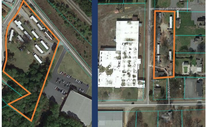 Pictures of Mobile Home Park property located at 39 17th St SE, Hickory, NC 28602 for comps - image #1