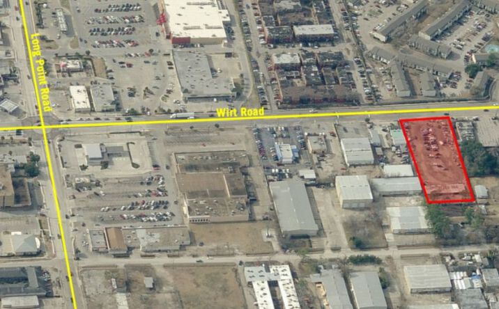 Pictures of Land property located at 1910 Wirt Road, Houston, TX 77055 for comps - image #1