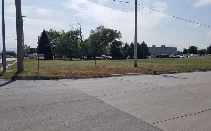 Pictures of Land property located at TBD S. Broad Street, Fremont, NE 68025 for sales - image #1