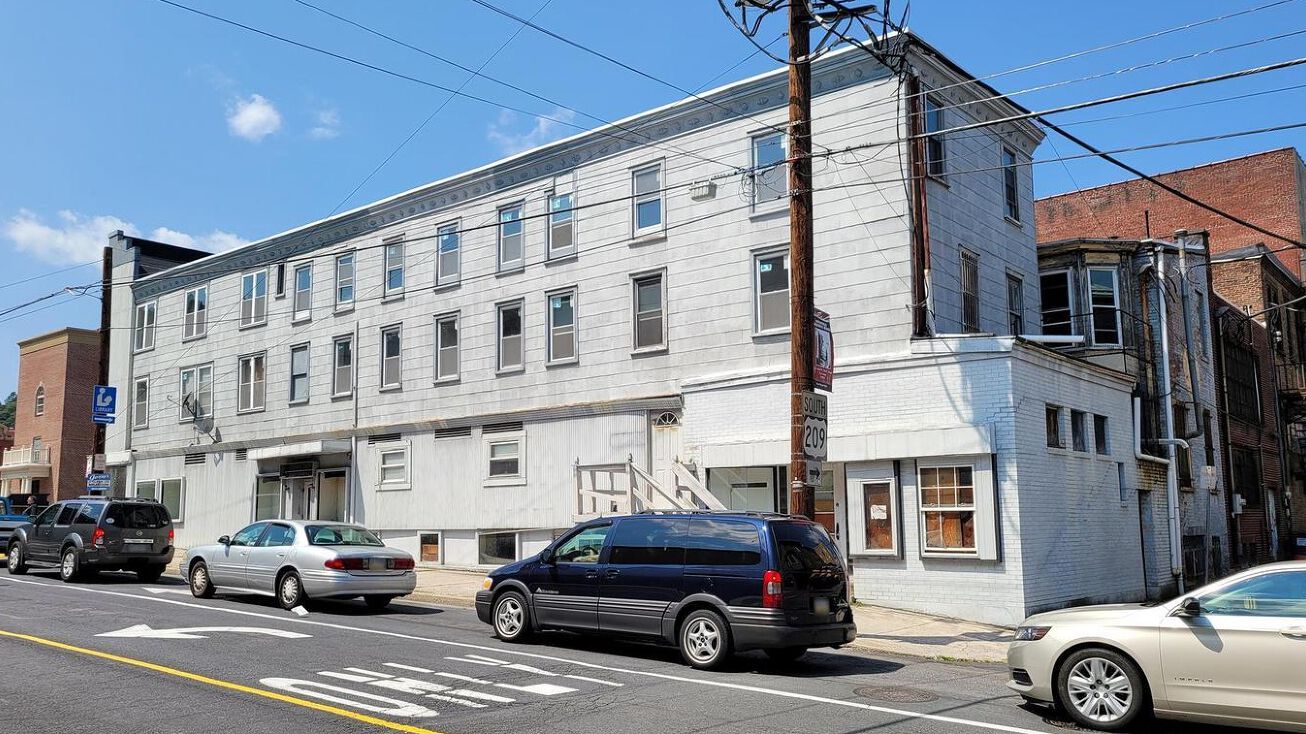 2 N Centre St, Pottsville, PA 17901 Retail Property for Sale 2 N