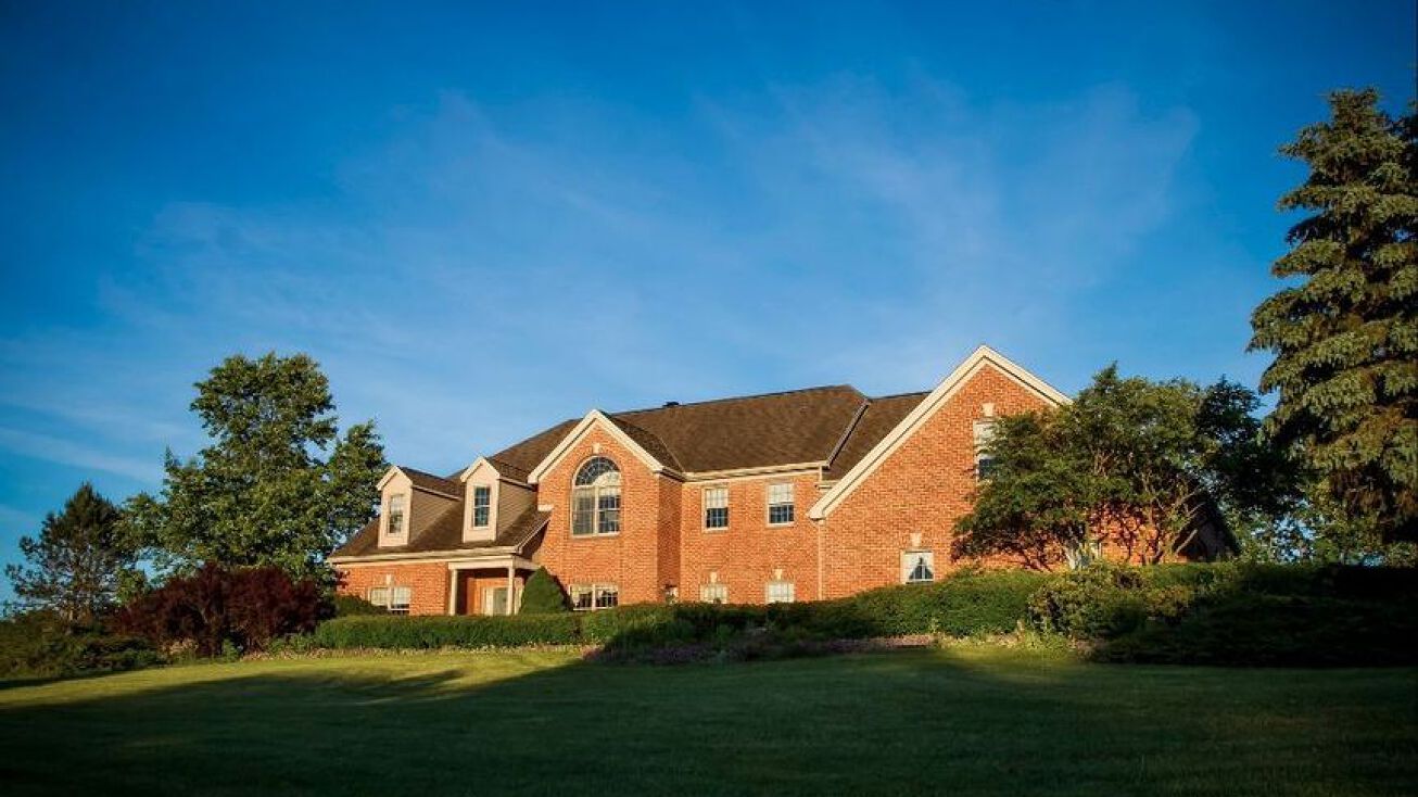 2024 Earlystown Rd, Centre Hall, PA 16828