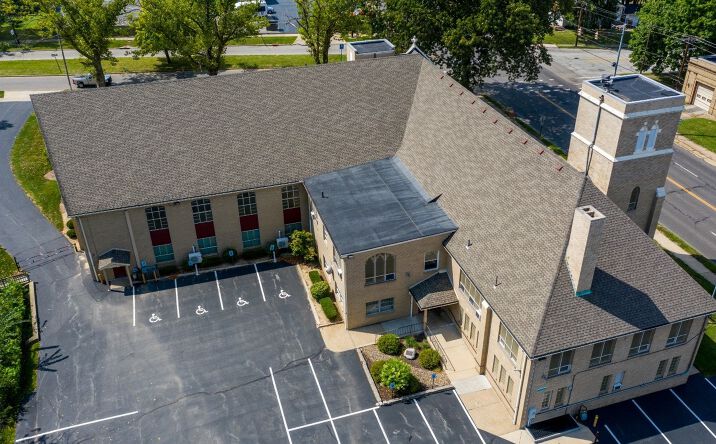 Pictures of Office, Special Purpose property located at 1919 E. Midlothian Blvd, Youngstown, OH 44502 for comps - image #1