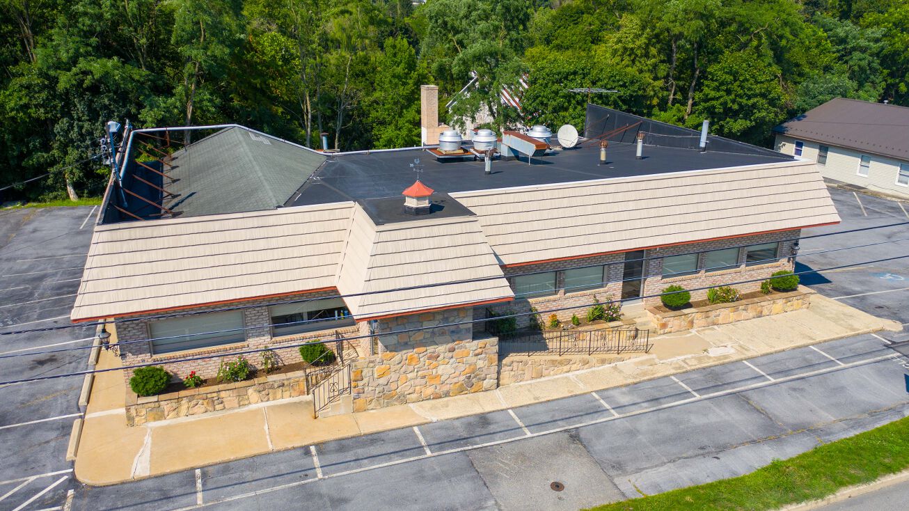 1329 Lincoln Way East, Chambersburg, PA 17202 - Retail Property for