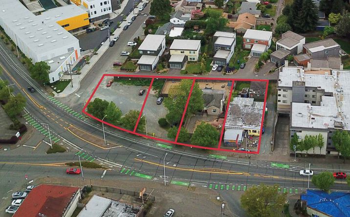 Pictures of Land property located at 11715 15th Ave NE, Seattle, WA 98125 for sales - image #1