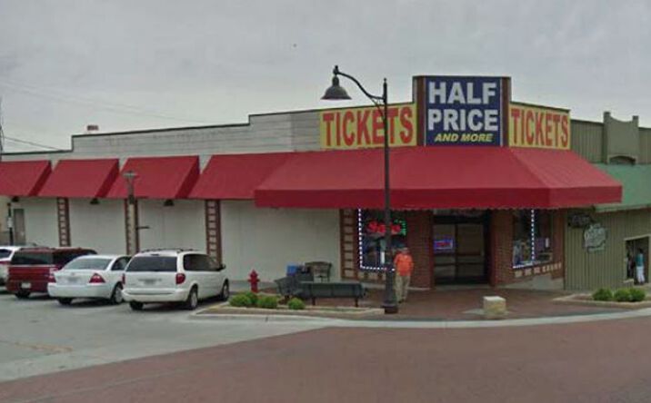 Pictures of Retail property located at 101 E Main St, Branson, MO 65616 for sales - image #1