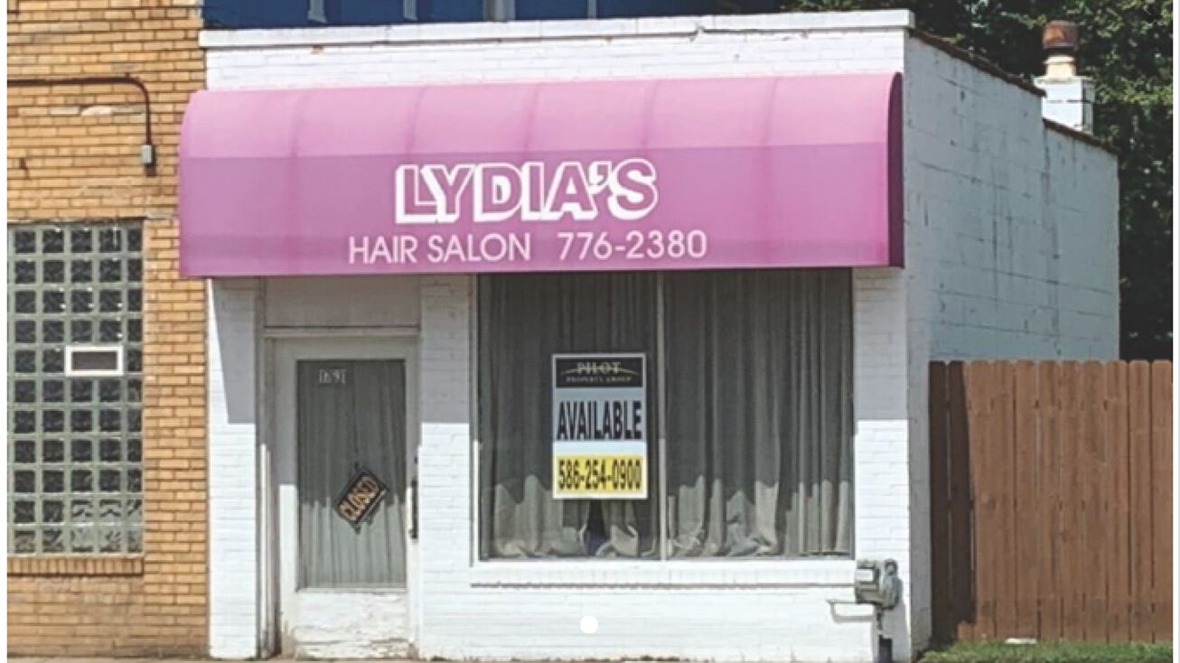 17631 9 Mile, Eastpointe, MI 48021