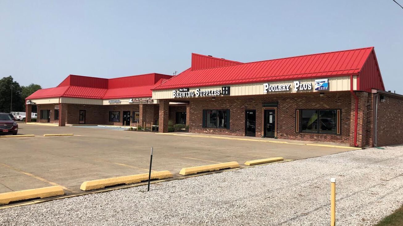 501 W Honey Creek Pkwy, Terre Haute, IN 47802 Retail Property for