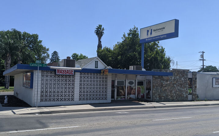 Pictures of Retail, Office property located at 201 California Avenue, Bakersfield, CA 93304 for comps - image #1