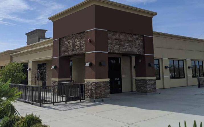 Pictures of Retail property located at 7919 E Brundage Ln, Bakersfield, CA 93307 for comps - image #1