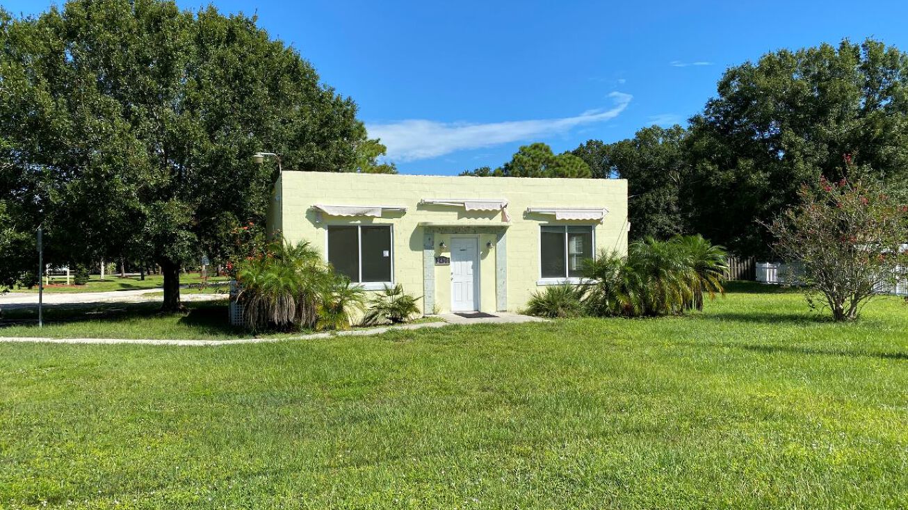 2410 Malabar Road, Malabar, FL 32950