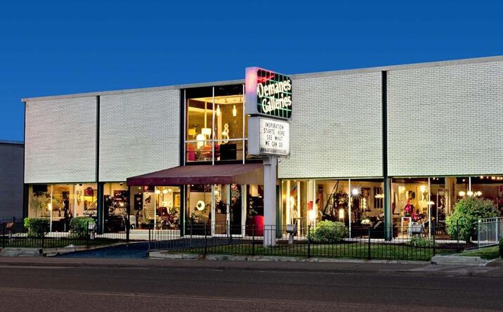 Pictures of Mixed Use, Office, Retail property located at 1916 Knoxville Ave, Peoria, IL 61603 for sales - image #1