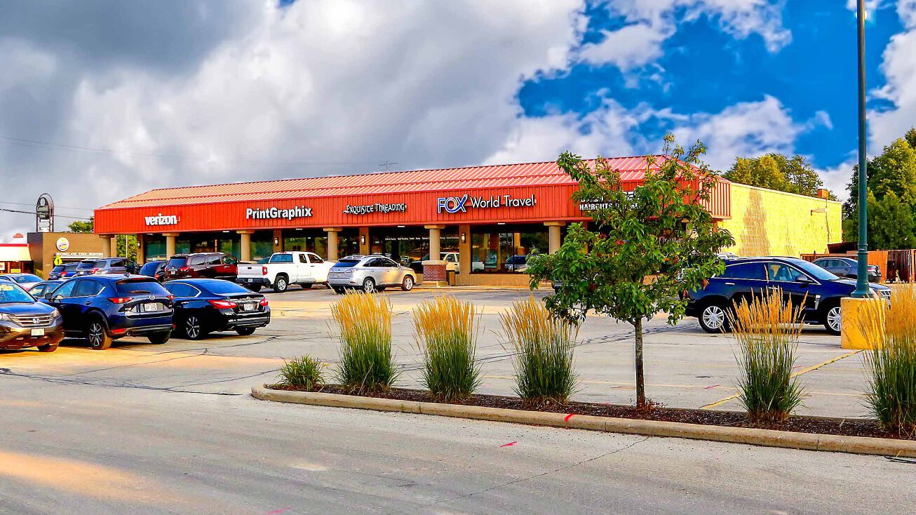 49654975 S. 76th Street, Milwaukee, WI 53220