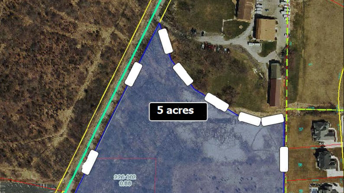 12531 Cedar Lake Rd, Crown Point, IN 46307