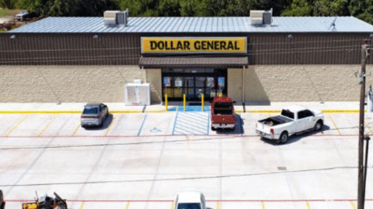 296 US271, Deport, TX 75435