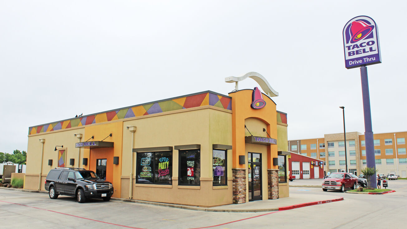 34003 Katy Fwy, Brookshire, TX 77423