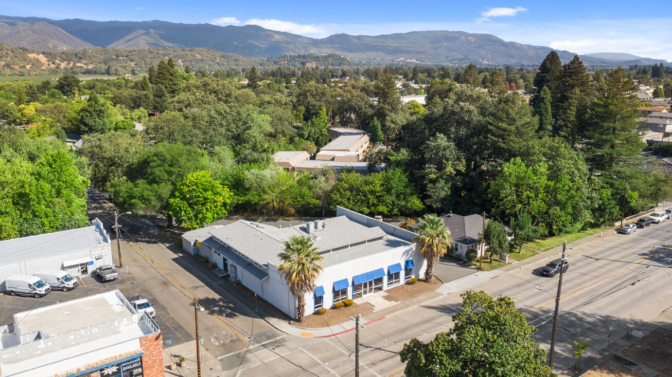 677 N. State Street, Ukiah, CA 95482