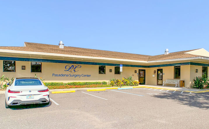 Pictures of Office property located at 6950 Central Ave, St. Petersburg, FL 33707 for comps - image #1