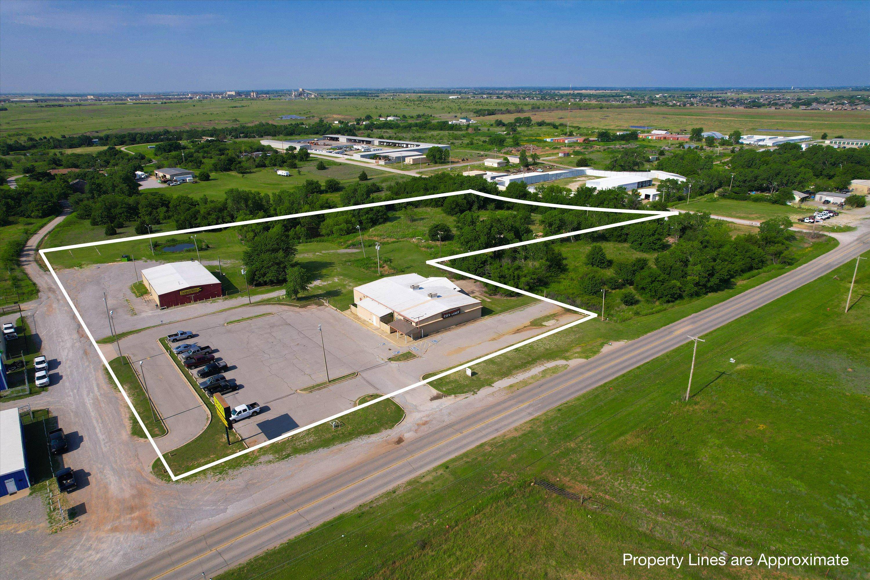 9800 NW Cache Rd, Lawton, OK 73505