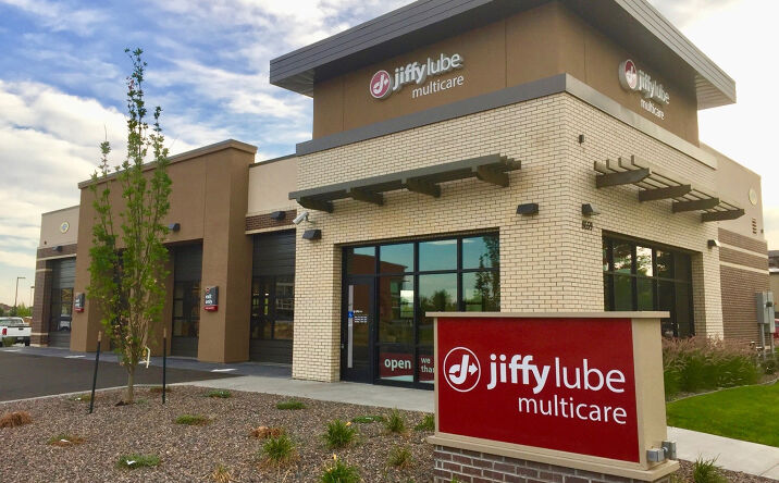 Pictures of Retail property located at 4555 Tower Rd, Denver, CO 80249 for comps - image #1