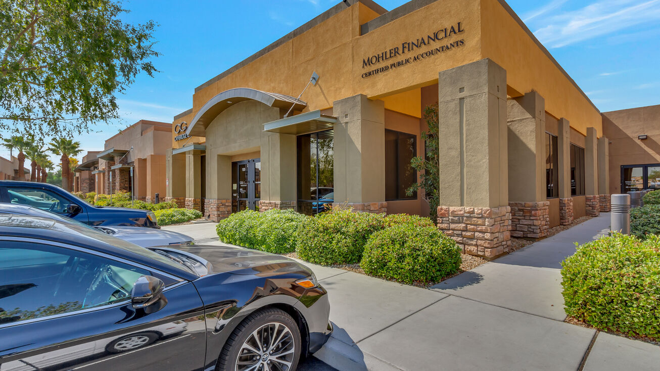 1820 E Warm Springs Rd, Las Vegas, NV 89119