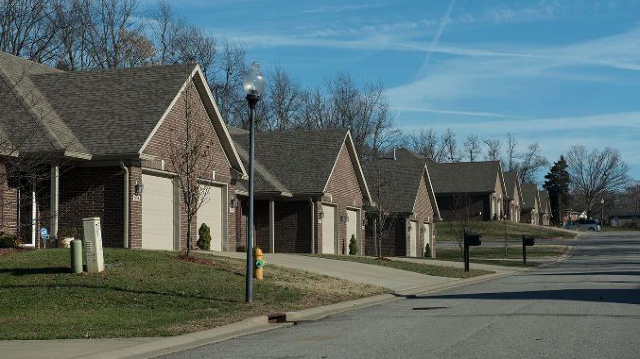 8217 Shepherdsville Road, Louisville, KY 40219