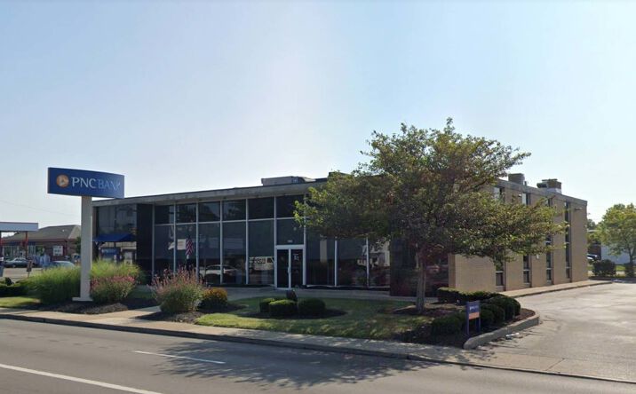 Pictures of Retail property located at 1850 S Limestone St, Springfield, OH 45505 for comps - image #1