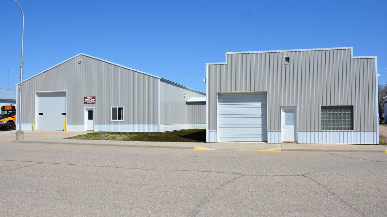 306 Main St W, Clarissa, MN 56440