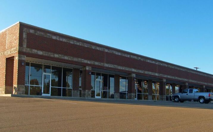 image of property at 1828 OLD HIGHWAY 51 S Brighton TN 38011-8023